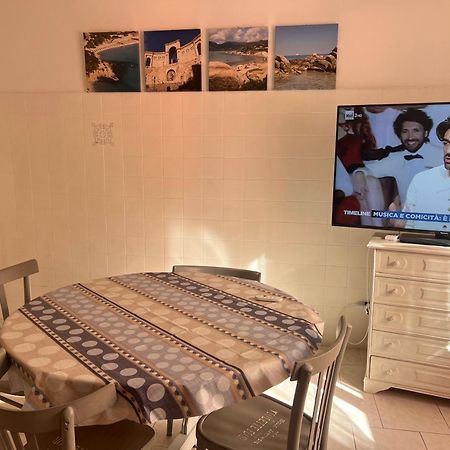 Casa Rosa Di Maria Gabriella San Vito A 30 Km Da Villasimius Exteriör bild