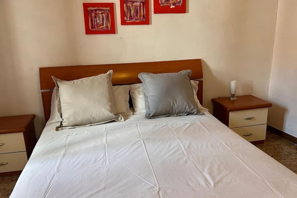 Casa Rosa Di Maria Gabriella San Vito A 30 Km Da Villasimius Exteriör bild